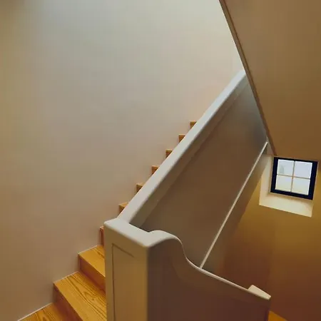 Center History 106 Letters Apartment