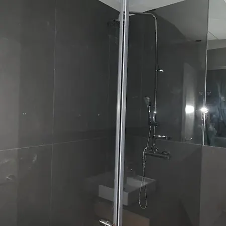 Center History 106 Letters Apartment *