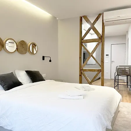 106 Letter - Charming In Historic Quarter Apartment *