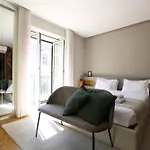 106 Letter - Charming In Historic Quarter Διαμέρισμα *