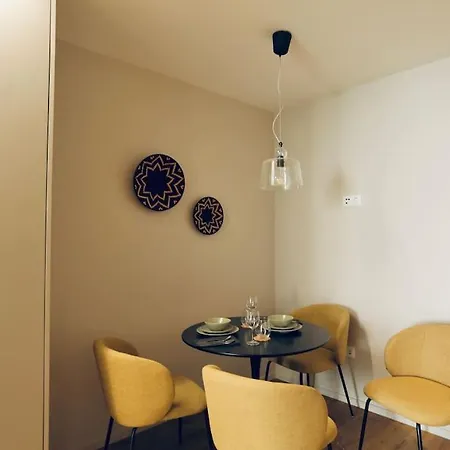 Center History 106 Letters Apartment Lisbon