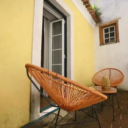 106 Letter - Charming In Historic Quarter Lejlighed Lisboa