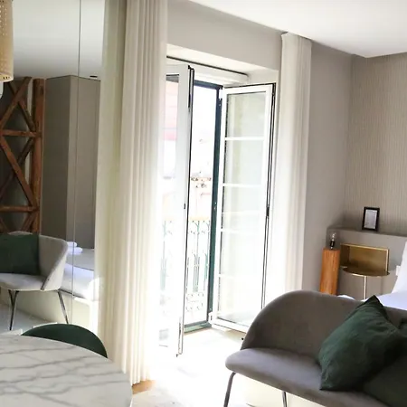 106 Letter - Charming In Historic Quarter * Lisboa