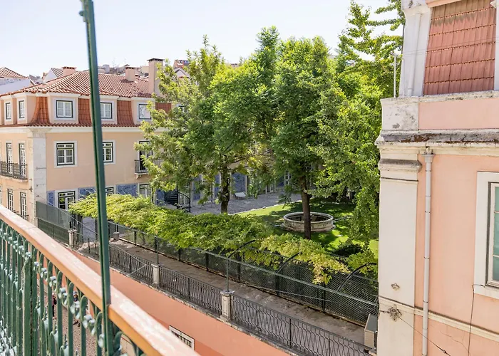 106 Letter - Charming In Historic Quarter Apartament Lizbona