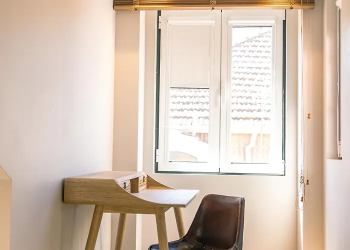 106 Letter - Charming In Historic Quarter Apartament