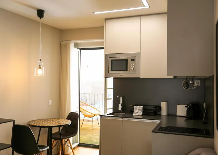 106 Letter - Charming In Historic Quarter Apartament