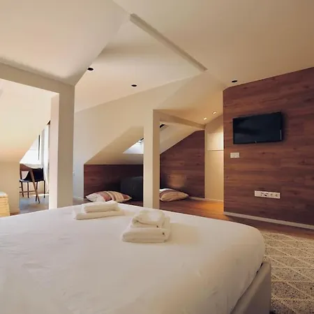 Apartmán 106 Letter - Charming In Historic Quarter *