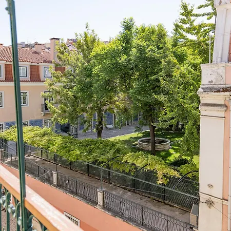 106 Letter - Charming In Historic Quarter Apartmán Lisboa