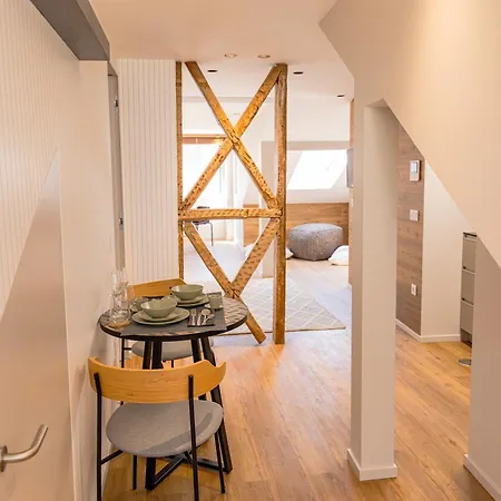 Apartmán 106 Letter - Charming In Historic Quarter